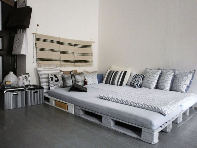 Diy Paletten Bett
 DIY Bett und eigener Designer Nachttisch aus Paletten