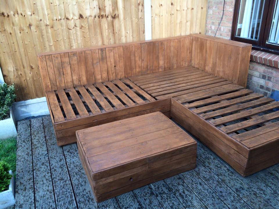Diy Pallet Furniture
 DIY Pallet Corner Sofa