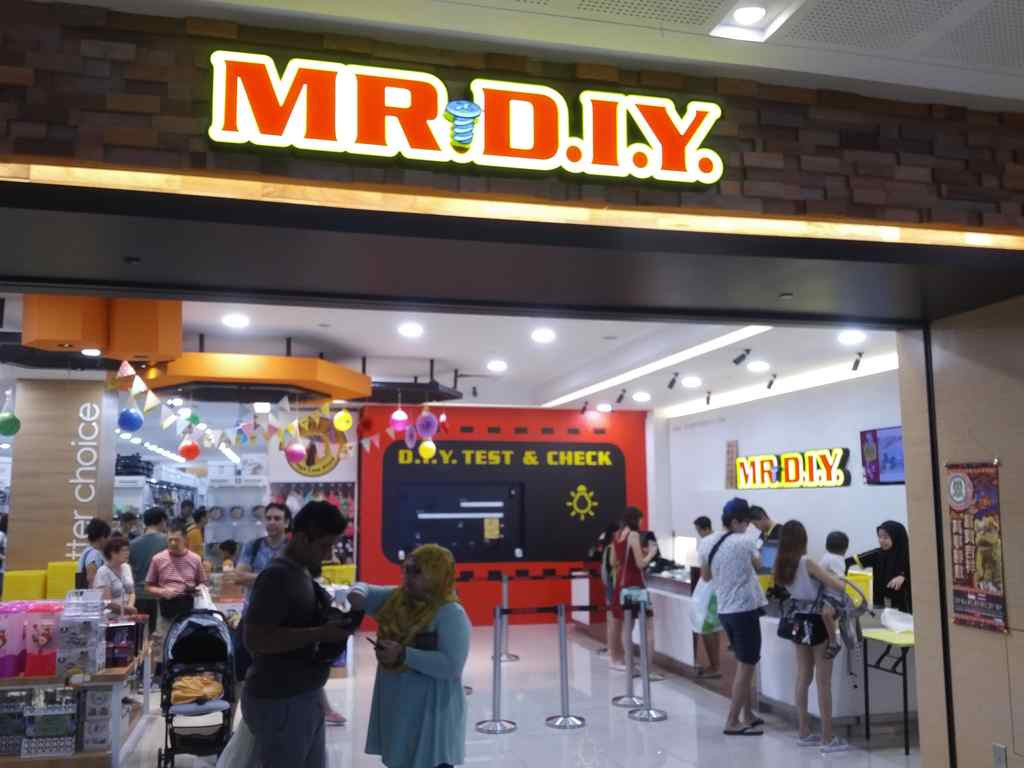 Diy Shop
 Mr DIY store Westgate Singapore ShaunChng