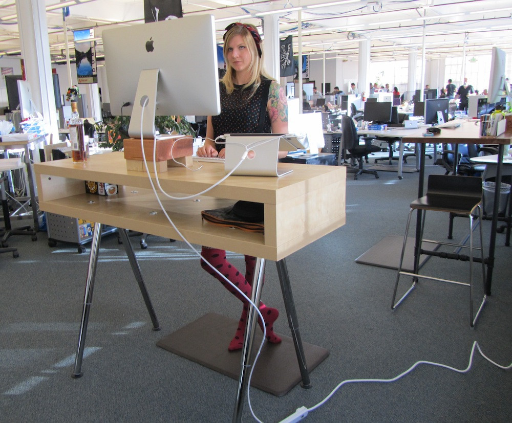 Diy Standing Desk
 10 IKEA Standing Desk Hacks With Ergonomic Appeal