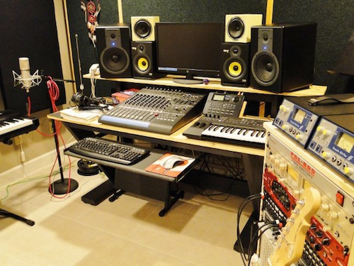 Diy Studio Desk
 5 Awesome Recording Studio Desk Plans on a Bud