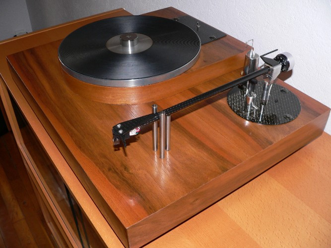 Diy Turntable
 DIY turntable