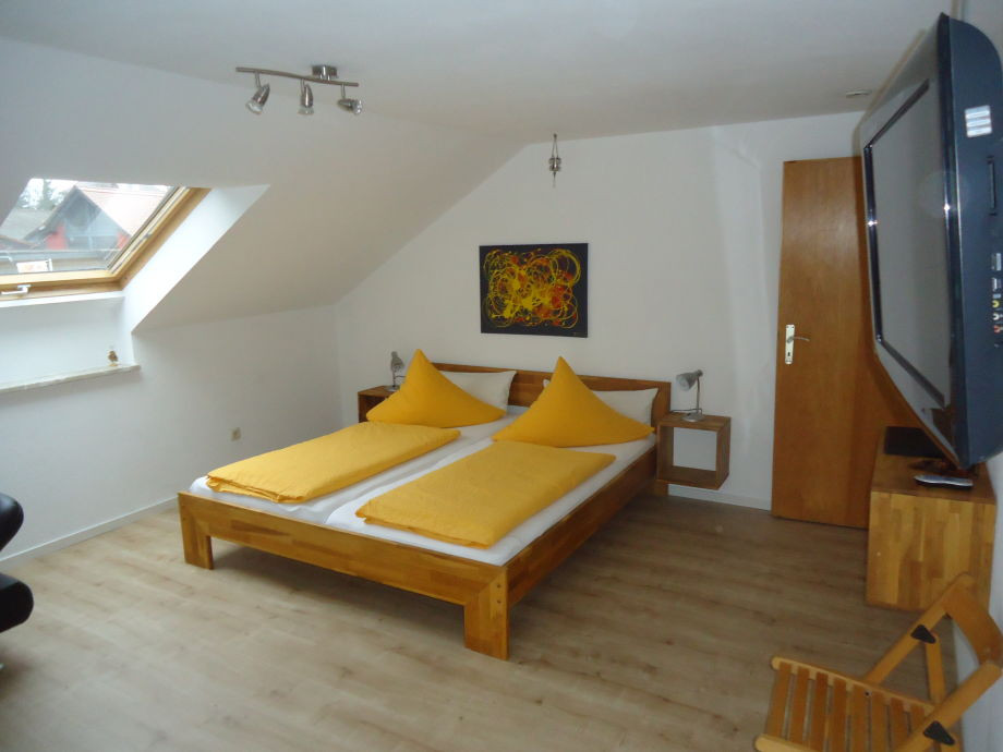 Doppelbett 1 80x2 00
 Ferienwohnung B im Gästehaus Sommertal Bodensee
