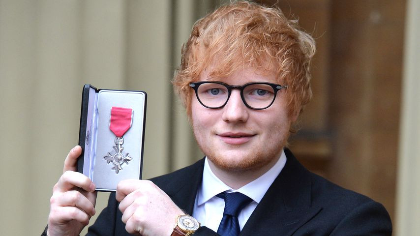 Ed Sheeran Hochzeit
 Auftritt bei Royal Hochzeit Prinz Charles ehrt Ed Sheeran