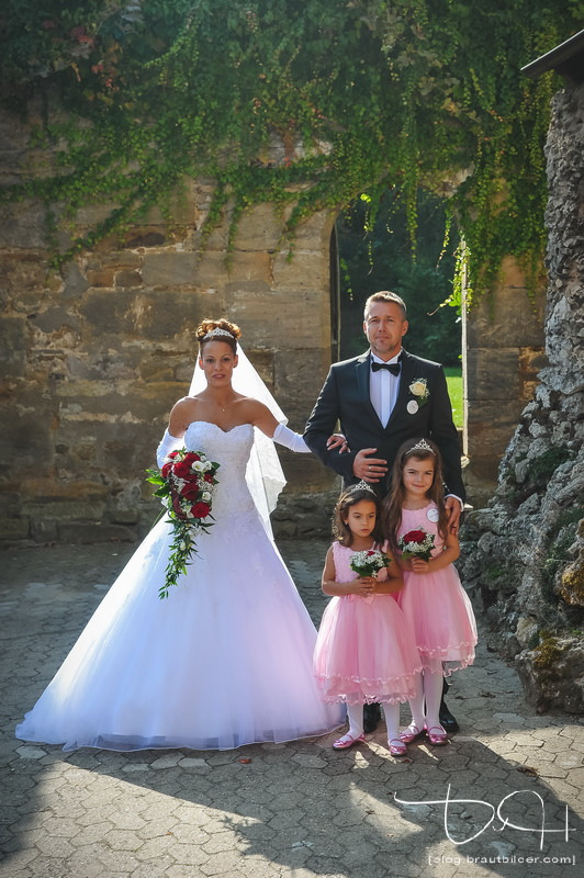 Einzug Hochzeit Kirche
 Hochzeit Einzug Kirche