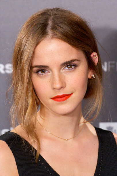 Emma Watson Frisuren
 Emma Watson ihre schönsten Frisuren VOGUE