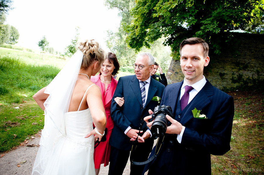 Englische Hochzeit
 Englische Hochzeit in Dormagen Zons Sabine und Khristos