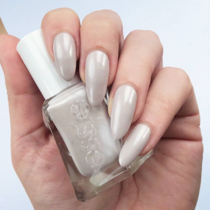 Essie Gel Maniküre
 Essie Gel Couture Review