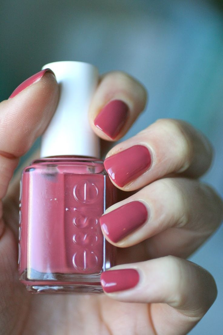 Essie Gel Maniküre
 Best 25 La colors nail polish ideas on Pinterest