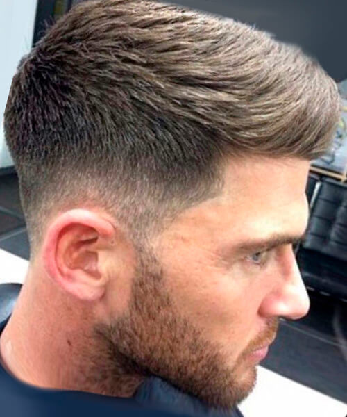 Fade Haarschnitt
 Fade haircut for handsome men