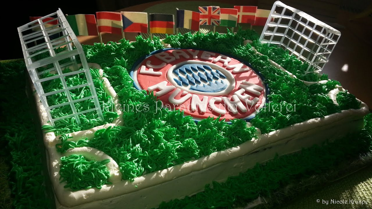 Fc Bayern Geschenke
 Fussball Torte Bayern München