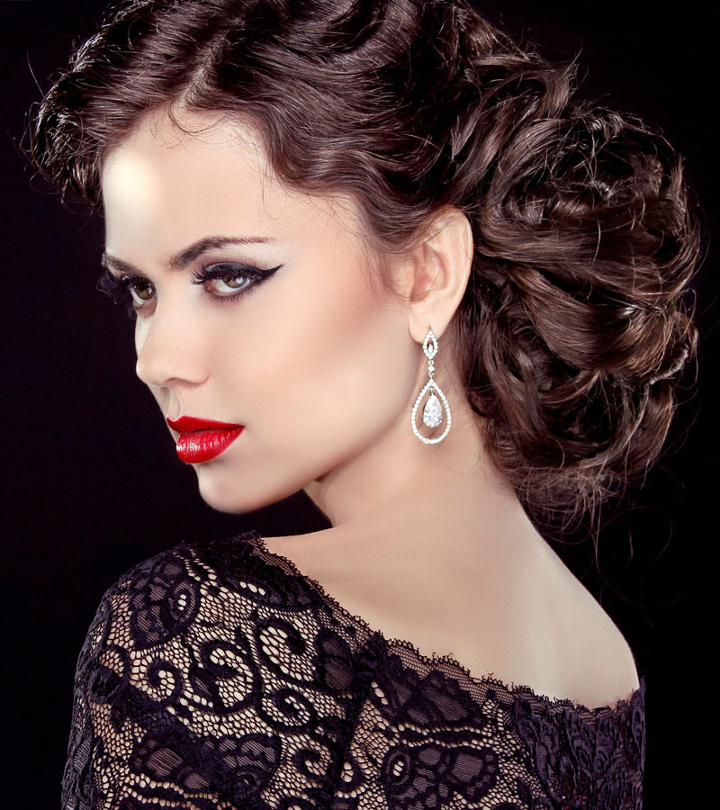 Festliche Frisuren Locken
 Rassige festliche Frisur mit Locken Festliche Frisuren