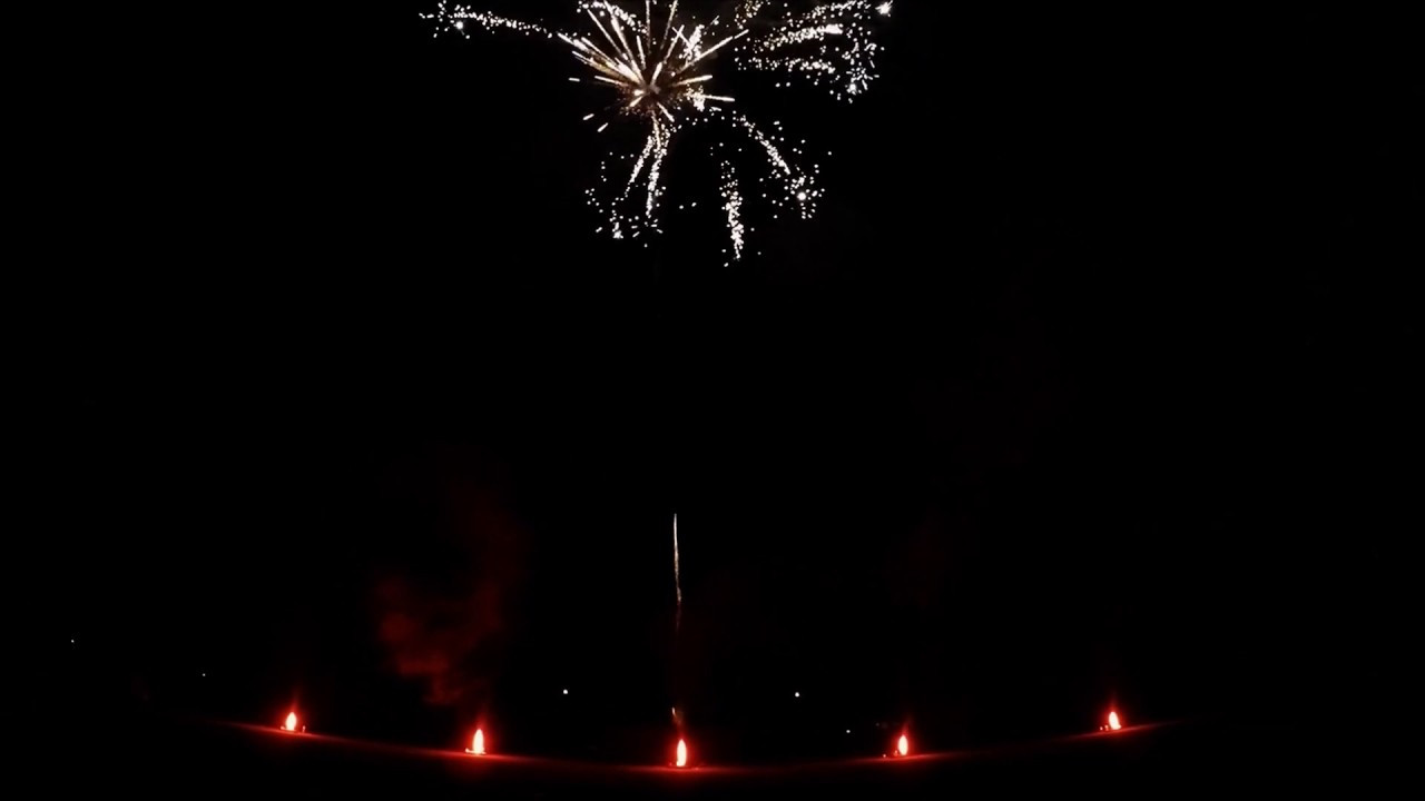 Feuerwerk Zur Hochzeit
 Feuerwerk zur Hochzeit in Stuttgart Kornwestheim