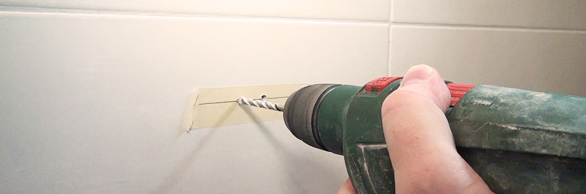 Fliesen Bohren
 Löcher in Fliesen bohren Am Beispiel eines