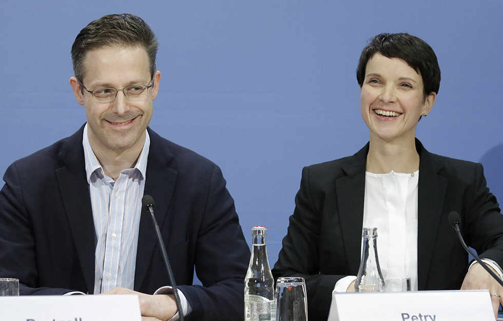 Frauke Petry Hochzeit
 Gesetzes Konflikt Müssen sich Frauke Petry und ihr Mann