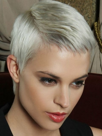 Frisuren 2019 Mann
 Kurzhaarfrisuren Grau Mann Mit Frauen Haar Frisuren 2019