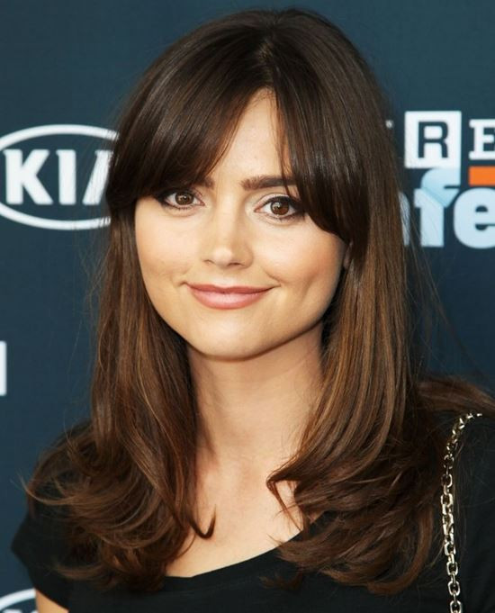 Frisuren Breites Gesicht
 Jenna Coleman Frisuren für ein breites rundes Gesicht