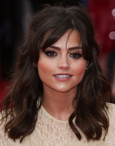 Frisuren Breites Gesicht
 Jenna Coleman Frisuren für ein breites rundes Gesicht