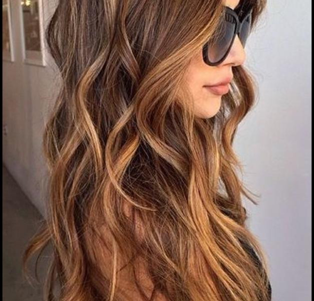 Frisuren Farbe 2019
 Frisuren mit farbe 2019