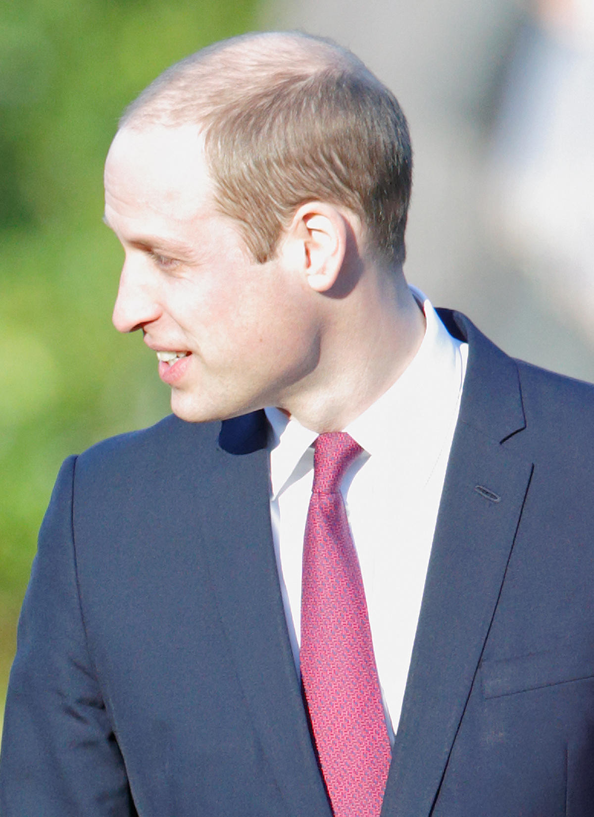 Frisuren Für Beginnende Glatze
 Prinz William Er steht zu seiner Glatze