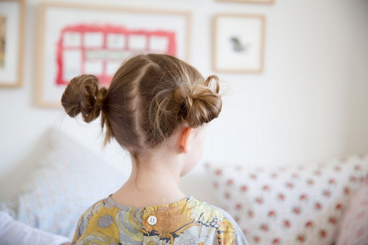 Frisuren Für Kleine Mädchen
 Diese Frisuren für kleine Mädchen gelingen in 2 Minuten