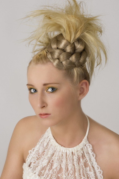 Frisuren Hochzeit Halblange Haare
 Frisuren Für Kurze Haare Hochzeit