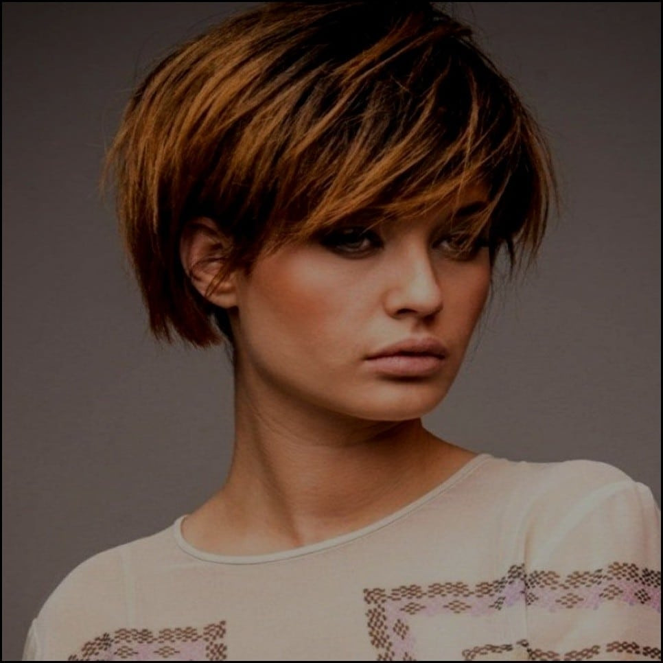 Frisuren Intimbereich Frau Bilder
 Beste kurze Bob Frisuren 2018 für schöne Frauen