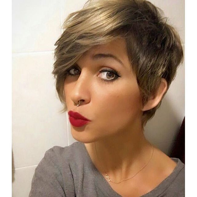 Frisuren Kurz Mit Sidecut
 Frisuren Frauen Kurz Mit Sidecut Frisur