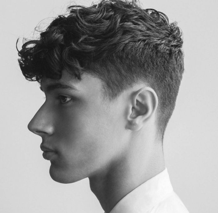 Frisuren Männer Locken
 Die besten 25 Jungs frisuren Ideen auf Pinterest