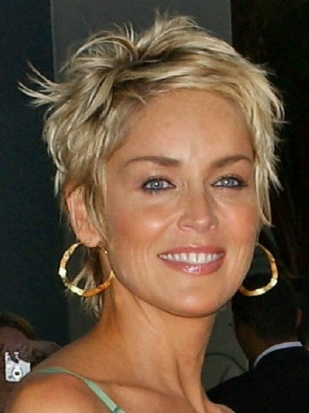 Frisuren Sharon Stone
 Sharon Stone