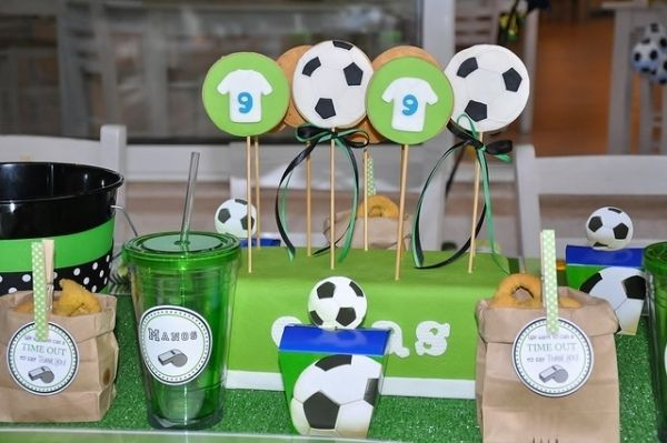 Fussball Geschenke Für Jungs
 Bastelideen für deko und zubehör geburtstagsparty für