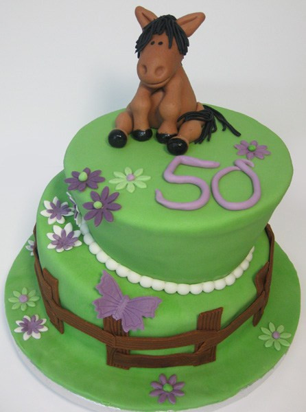 Geburtstagstorte Pferd
 Geburtstagstorte Mädchen Pferd Geburtstagstorte