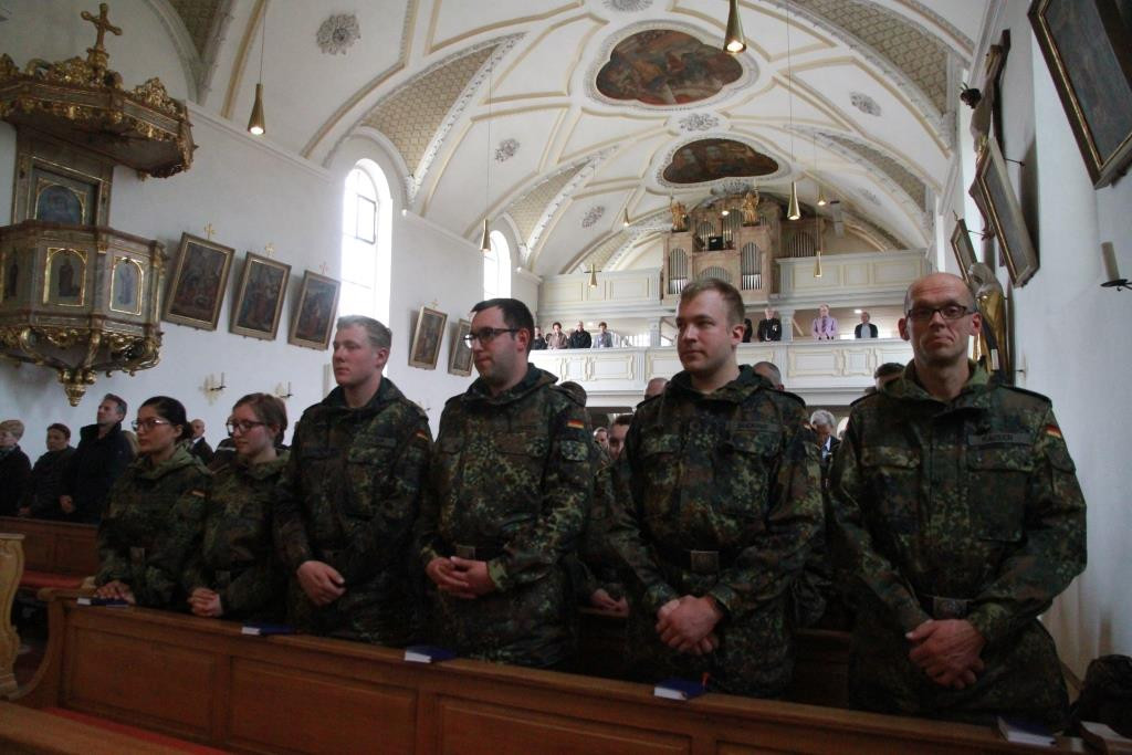 Gelöbnis Hochzeit
 Sängerin Hochzeit Taufe Kirche Kirchenmusik CD