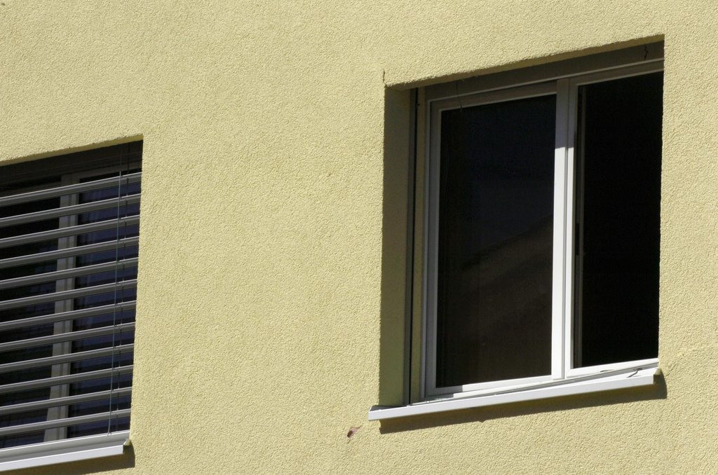 Geschenke Durch Offene Fenster
 Nicht nur kühle Luft kommt durch offene Fenster und Türen