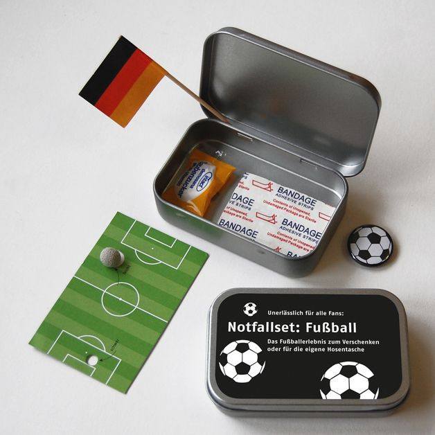 Geschenke Für Fußballfans
 Geschenke für Männer Fußball Notfallset Mini Fußball