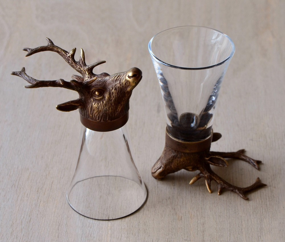 Geschenke Für Jäger
 Schnapsglas mit Hirschkopf aus Bronze Geschenk für Jäger