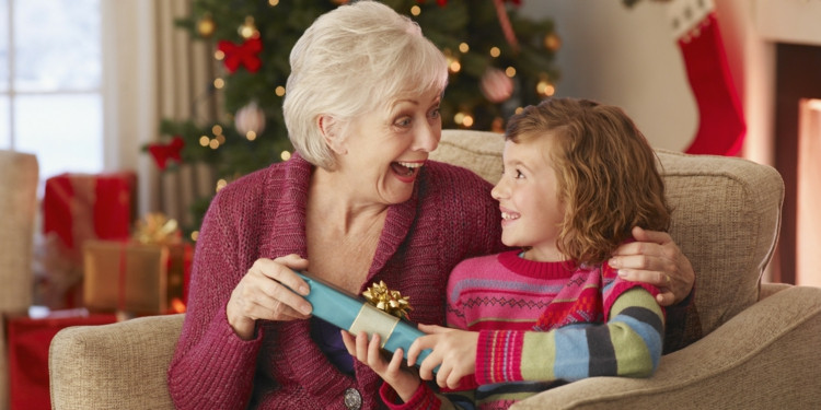 Geschenke Für Oma Und Opa Zu Weihnachten
 Geschenke für Großeltern zu Weihnachten Ideen für