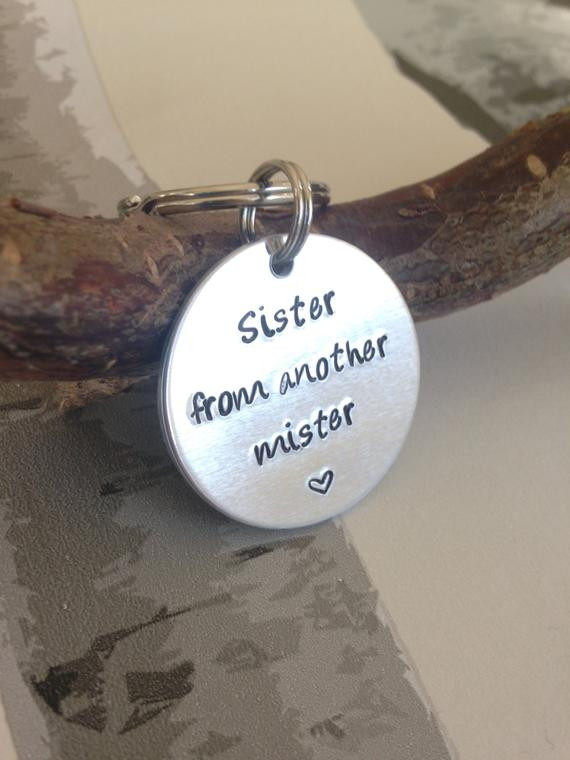 Geschenke Für Schwester
 Hand gestanzter Keyring Geschenk für Schwester Geschenke