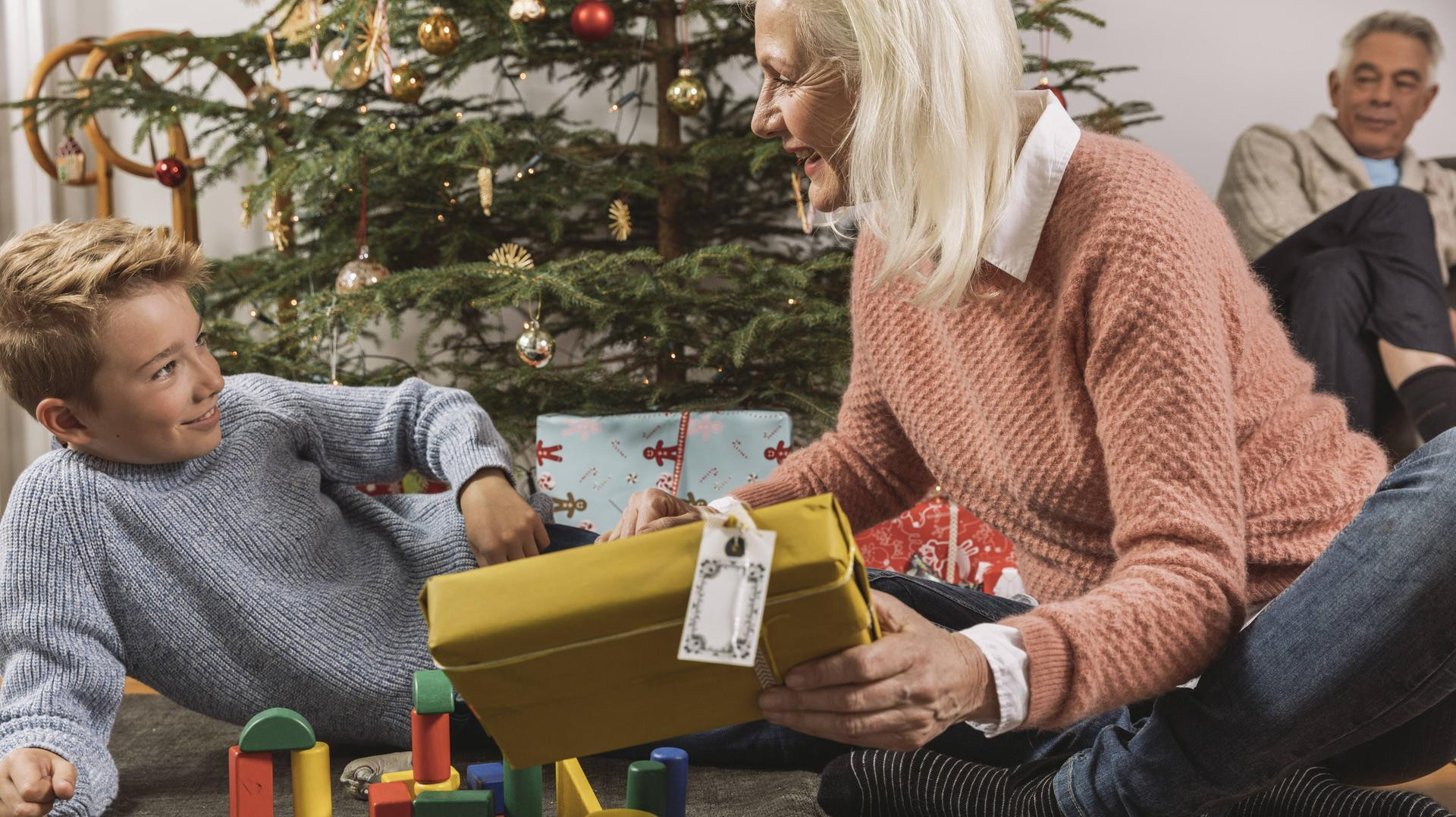 Geschenke Großeltern
 Großeltern sollten Geschenke für Enkel absprechen