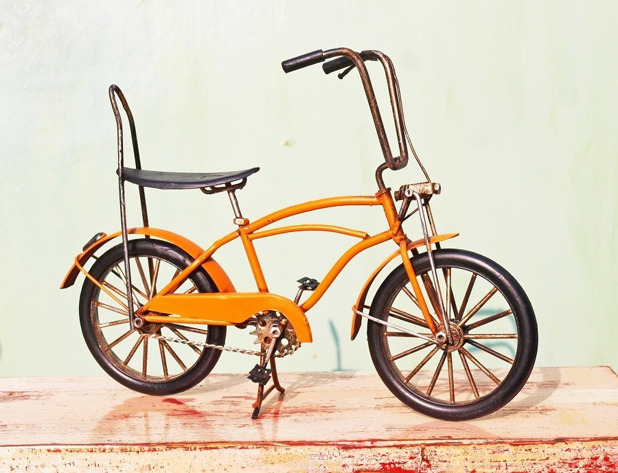 Geschenkideen Fahrrad
 Blechspielzeug Fahrrad Orange