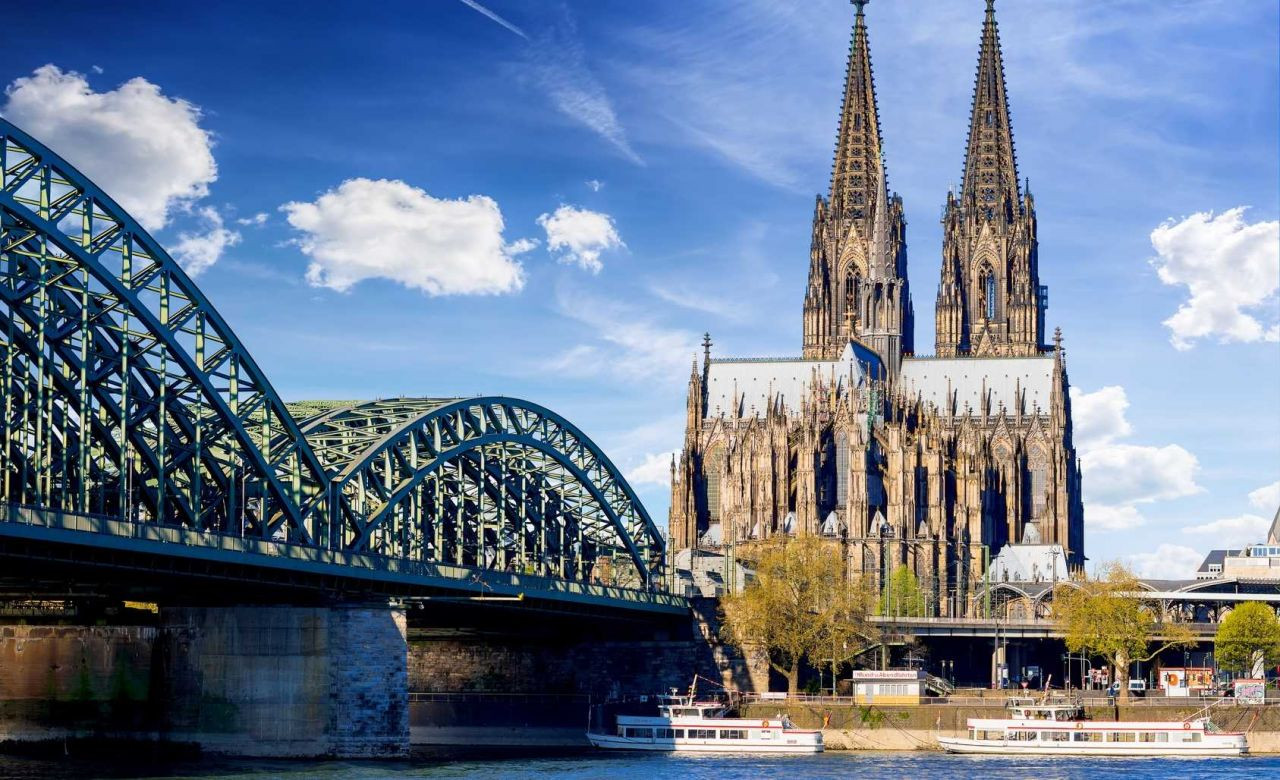 Geschenkideen Köln
 Günstiger Hotelgutschein für das Hotel Kaiser in Köln