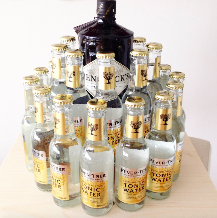 Gin Geschenke
 Hochprozentige Geburtstagstorte Gin Tonic & Vodka Redbull