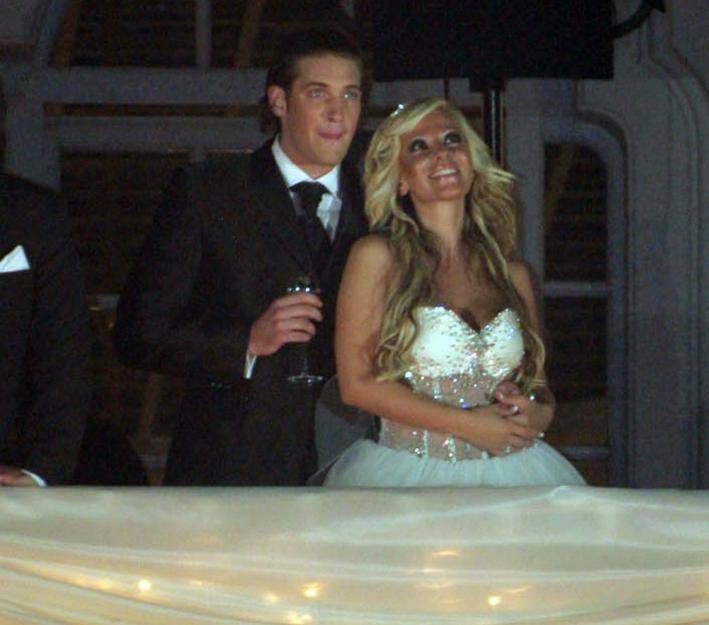 Gülcan Kamps Hochzeit
 Am 7 August 2007 heirateten