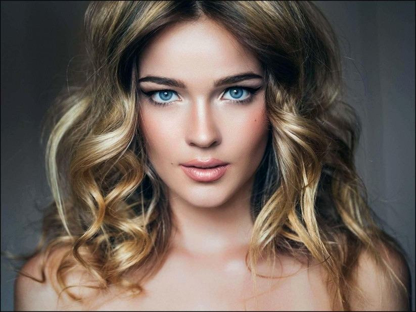 Haarschnitt 2019 Frauen
 Haarschnitt Frauen 2019 Coole Frisuren Frauen Schön Frauen