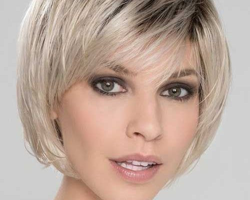 Haarschnitt Stufig
 Haarschnitt Frisuren Mittellang Bob Kurz Stufig