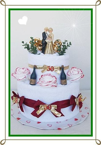 Handtuch Geschenke Basteln
 Goldene Hochzeit Handtuch Torte von Geschenke Eckle auf