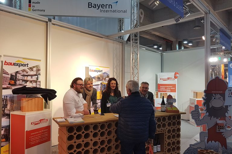 Handwerk International
 Gemeinschaftsstände auf Fachmessen im Ausland Bayern