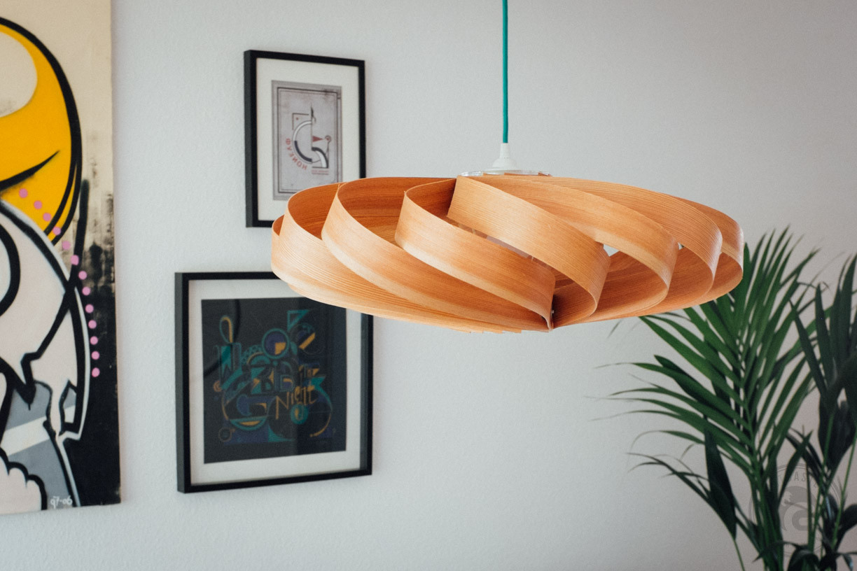 Hängelampe Diy
 Ghostbastlers – Holzfurnierlampe