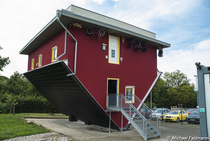 Haus Auf Dem Kopf Rügen
 Haus Kopf über in Putbus