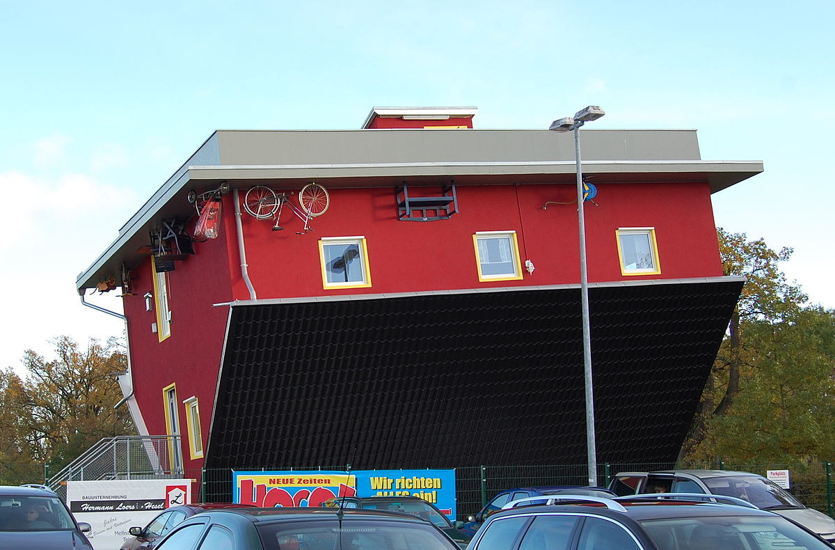 Haus Auf Dem Kopf Rügen
 Meck Pomm Lese